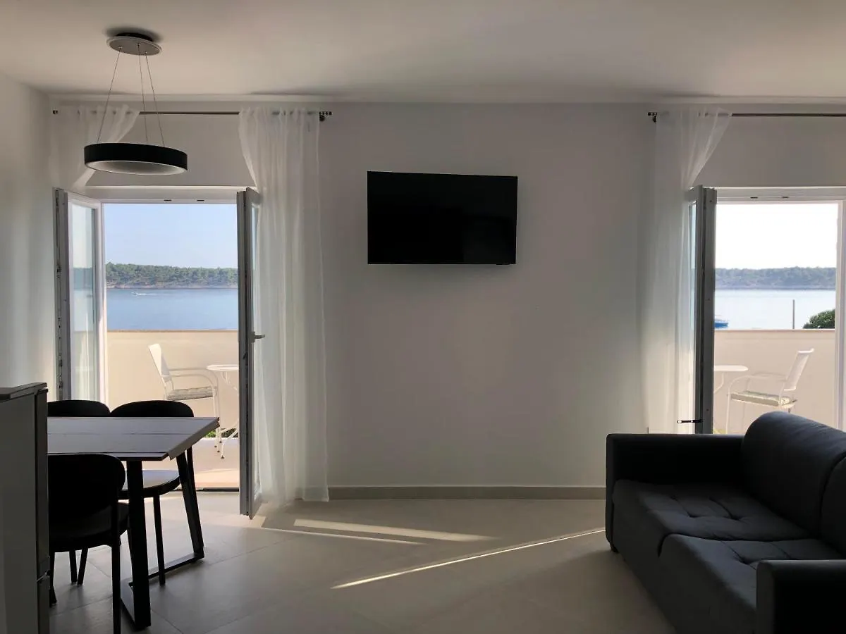 Apartments Aco Barbat na Rabu 0*,  Croatia